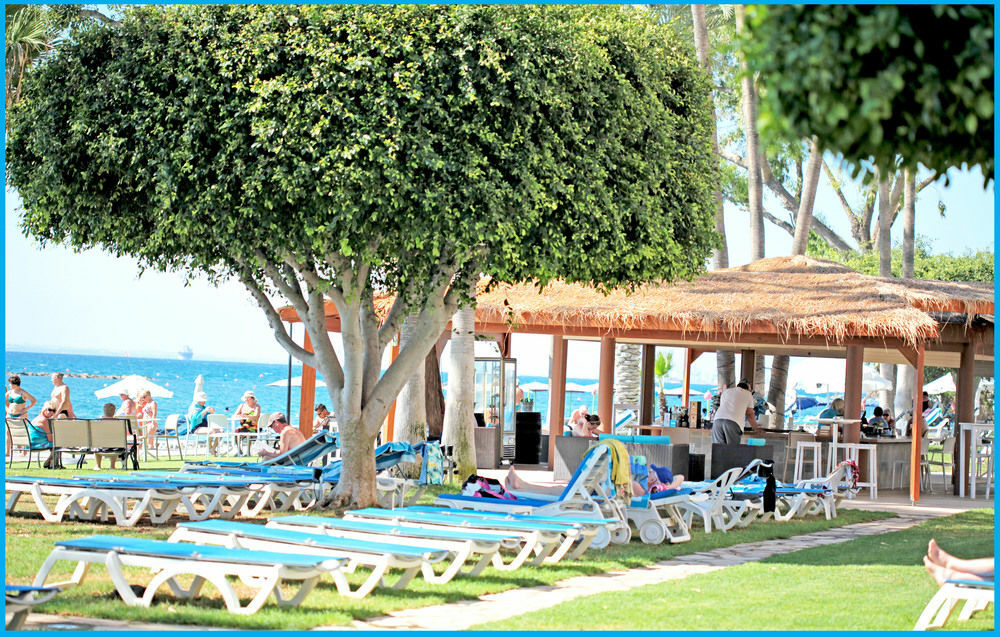 Otel Poseidonia 4*