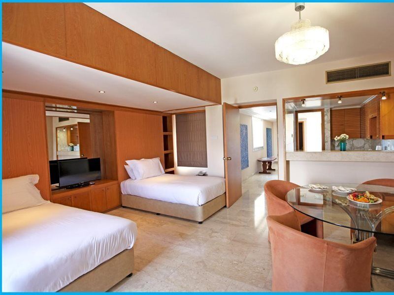 Poseidonia Отель 4*